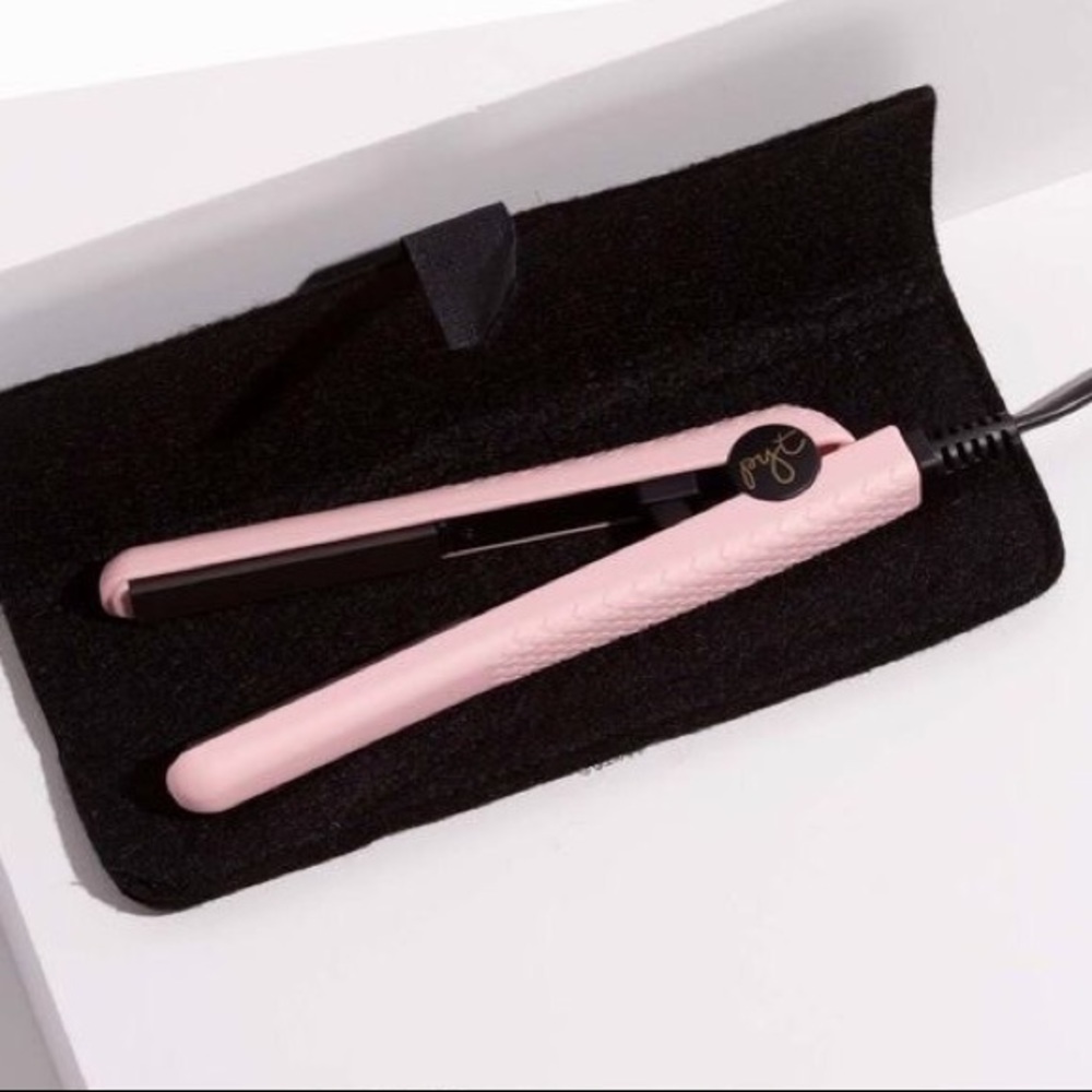 Pyt Mini Straightner 🎀